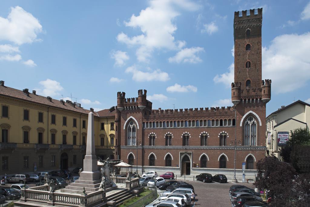 Ferienwohnung Castello Medici Del Vascello Asti Exterior foto