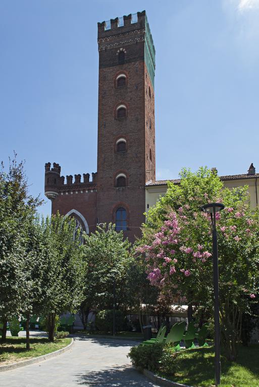 Ferienwohnung Castello Medici Del Vascello Asti Exterior foto